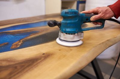 Enhances countertop appearance.